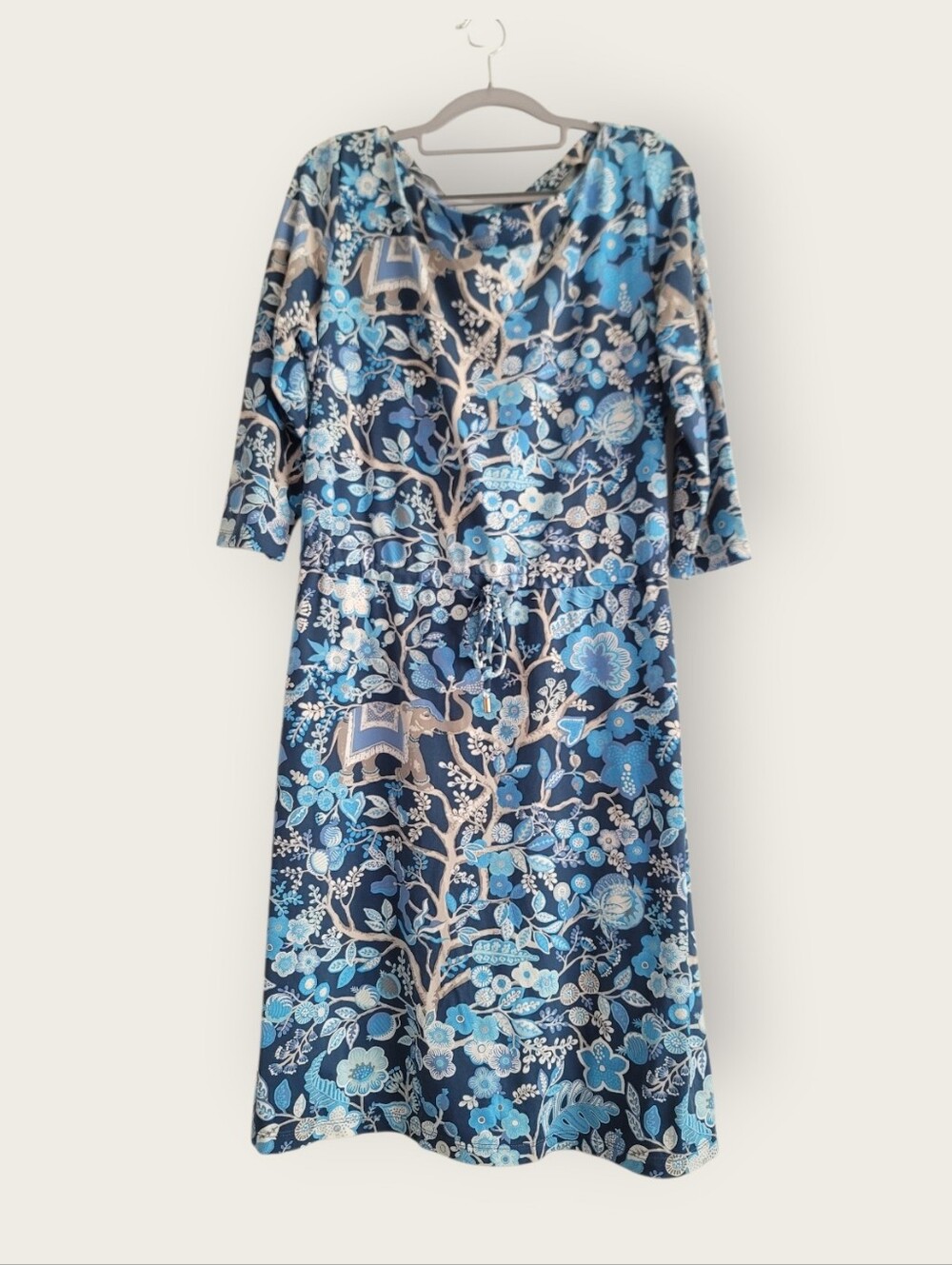 J. McLaughlin XL Elephant Scure Blossom Floral Blue Stretch Midi Dress